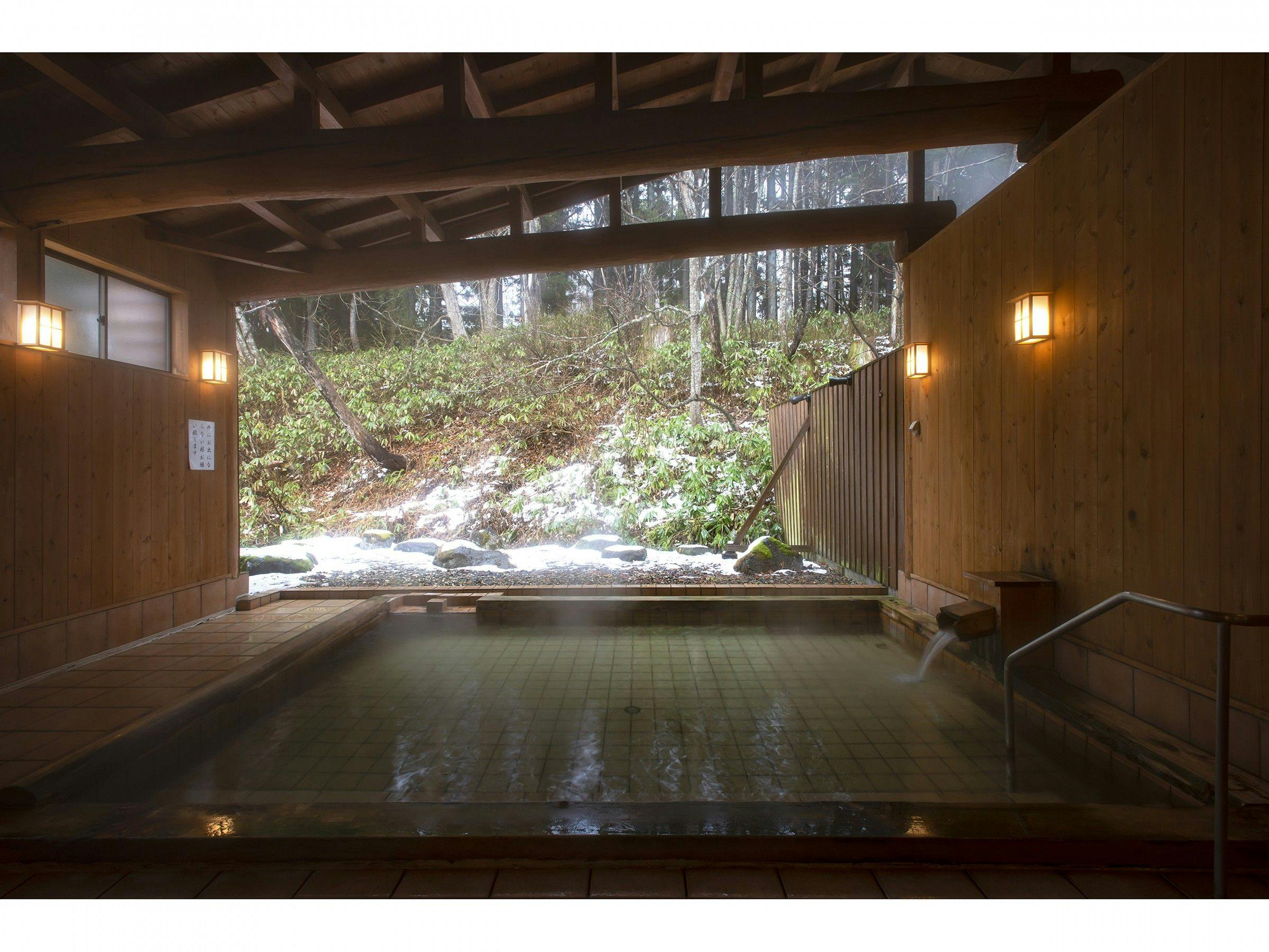 Mikuni Pass Onsen Oyado Honjin Setsugetsufuka Tsukimi-an Yukimi-an
