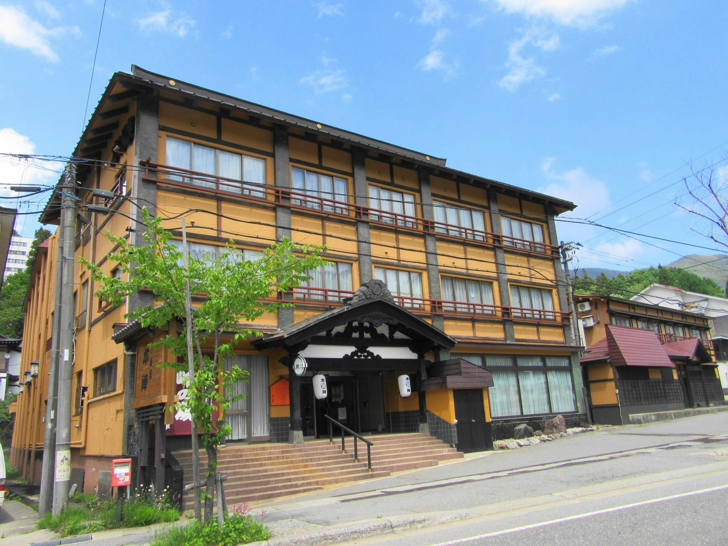Mikuni Pass Onsen Oyado Honjin Setsugetsufuka Tsukimi-an Yukimi-an