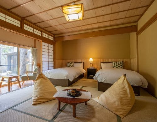 【杏】あんずの花をイメージした華灯り