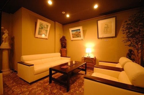 Akayu Onsen Art Museum-like Inn Ryokan Yamato-ya