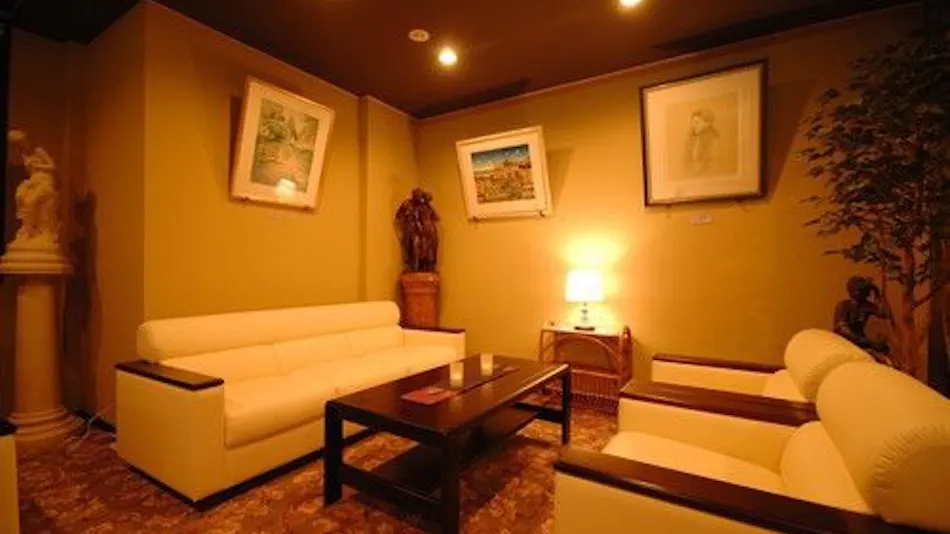 Akayu Onsen Art Museum-like Inn Ryokan Yamato-ya