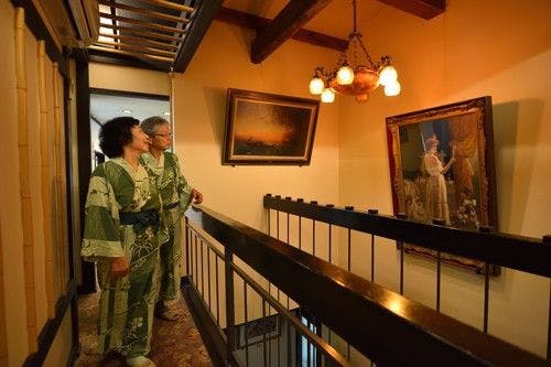 Akayu Onsen Art Museum-like Inn Ryokan Yamato-ya