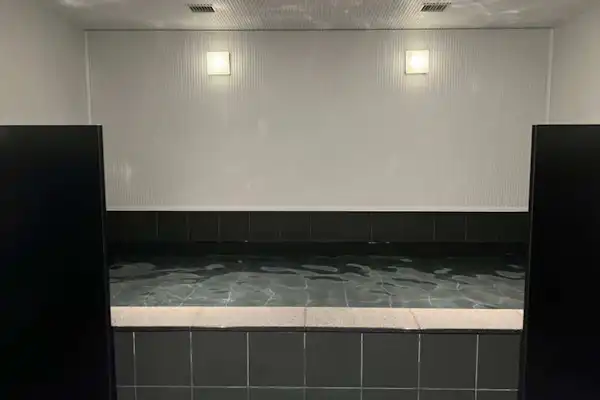 ห้องอาบน้ำสาธารณะ