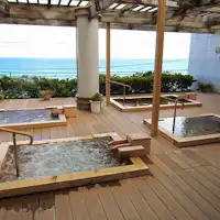 อ่างอาบน้ำกลางแจ้งสไตล์ญี่ปุ่น