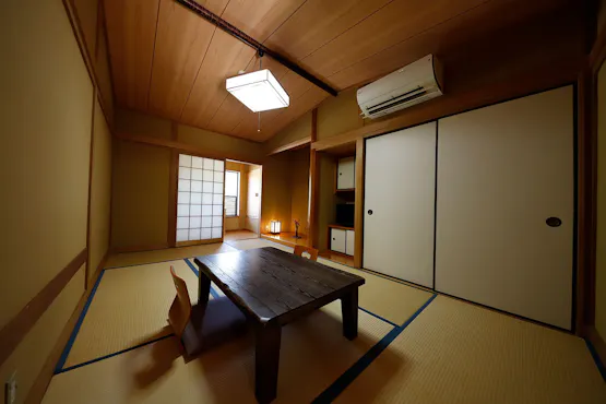 ห้องสไตล์ญี่ปุ่น 8 เสื่อทาทามิ