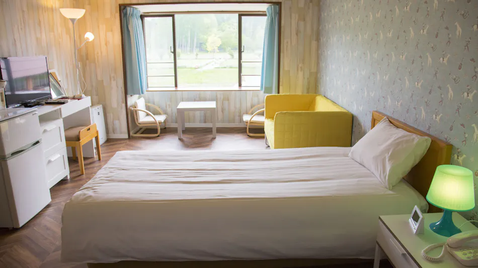 Dog Resort Woof: Pet-Friendly Accommodation