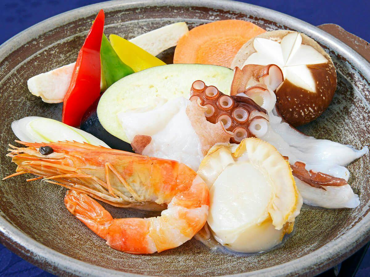 Toyo Tsukumo Bay Hotel