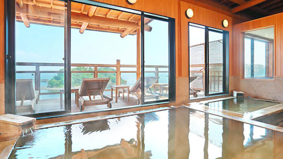 Toyo Tsukumo Bay Hotel