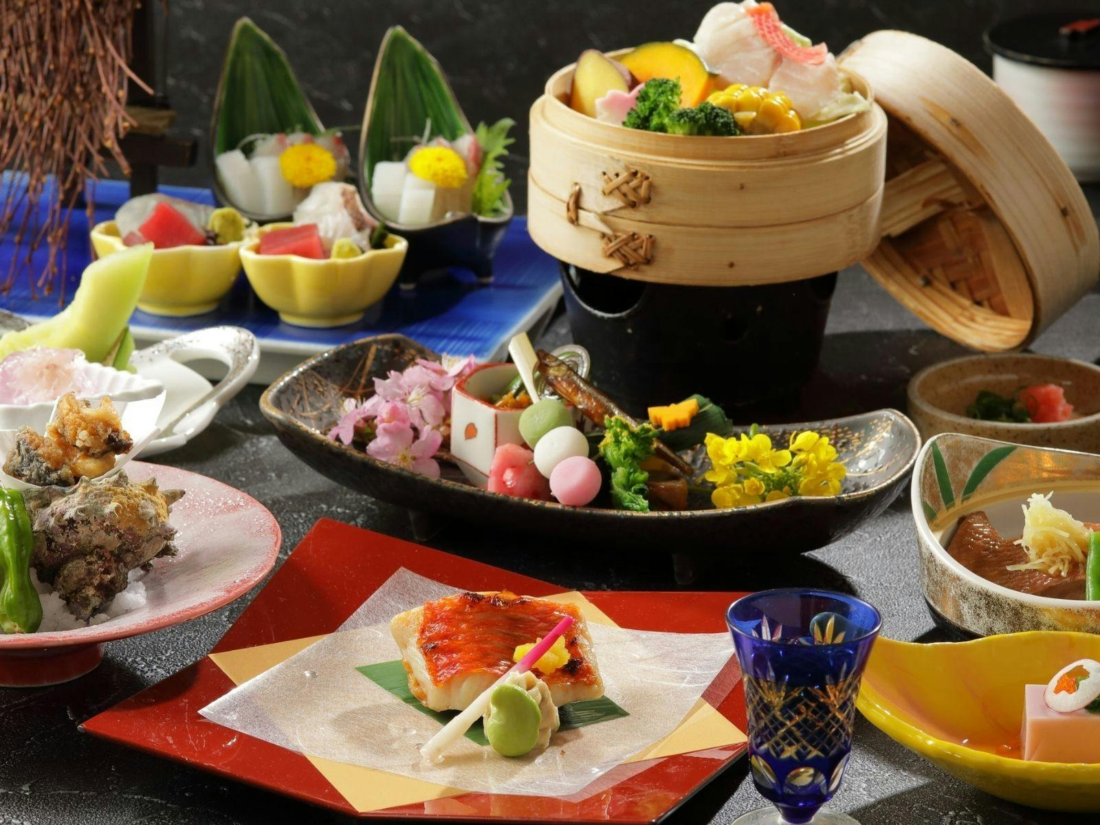 Hotel Kawachiya Izu Shimogamo Onsen 100% Natural Hot Spring