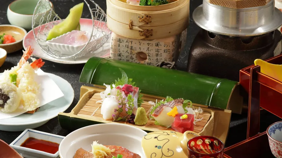 Hotel Kawachiya Izu Shimogamo Onsen 100% Natural Hot Spring