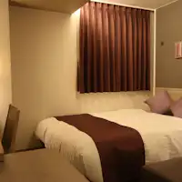 ห้องพักเตียงคู่ (ชั้น 6 และ 7)