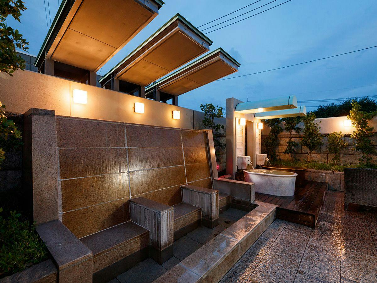 Natural Hot Spring Relax Park Terme Kanazawa