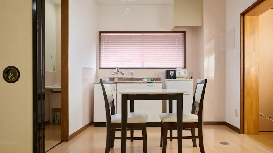 Okasan Hotel