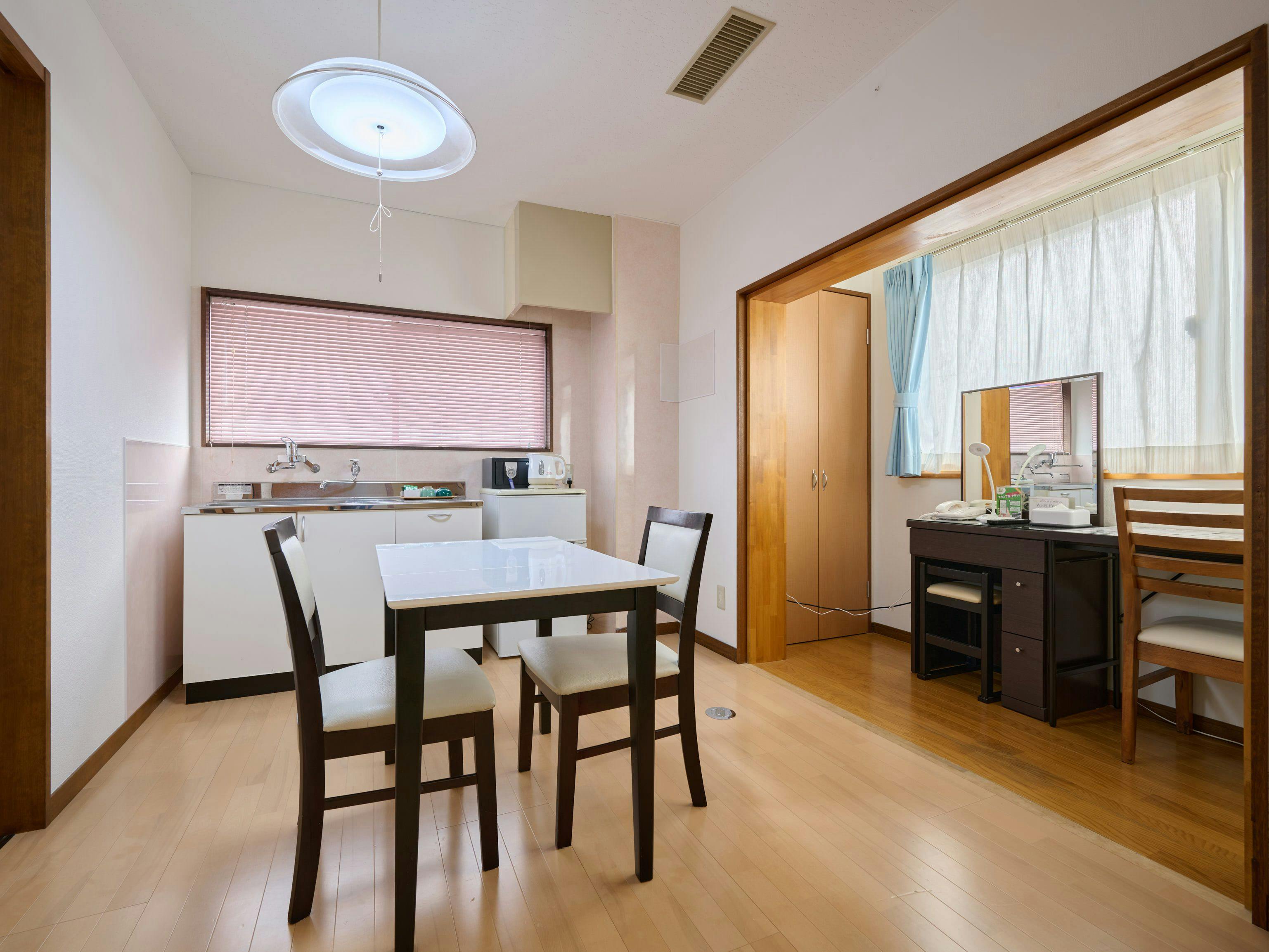 Okasan Hotel
