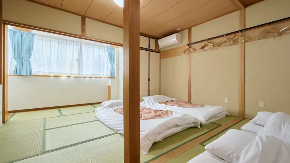 Okasan Hotel