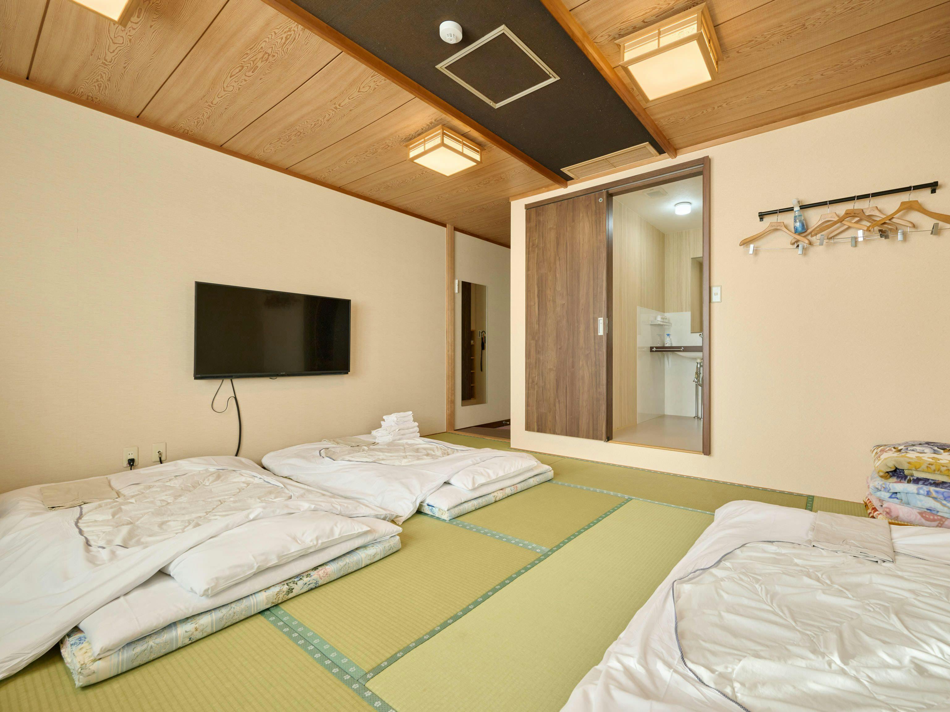 Okasan Hotel