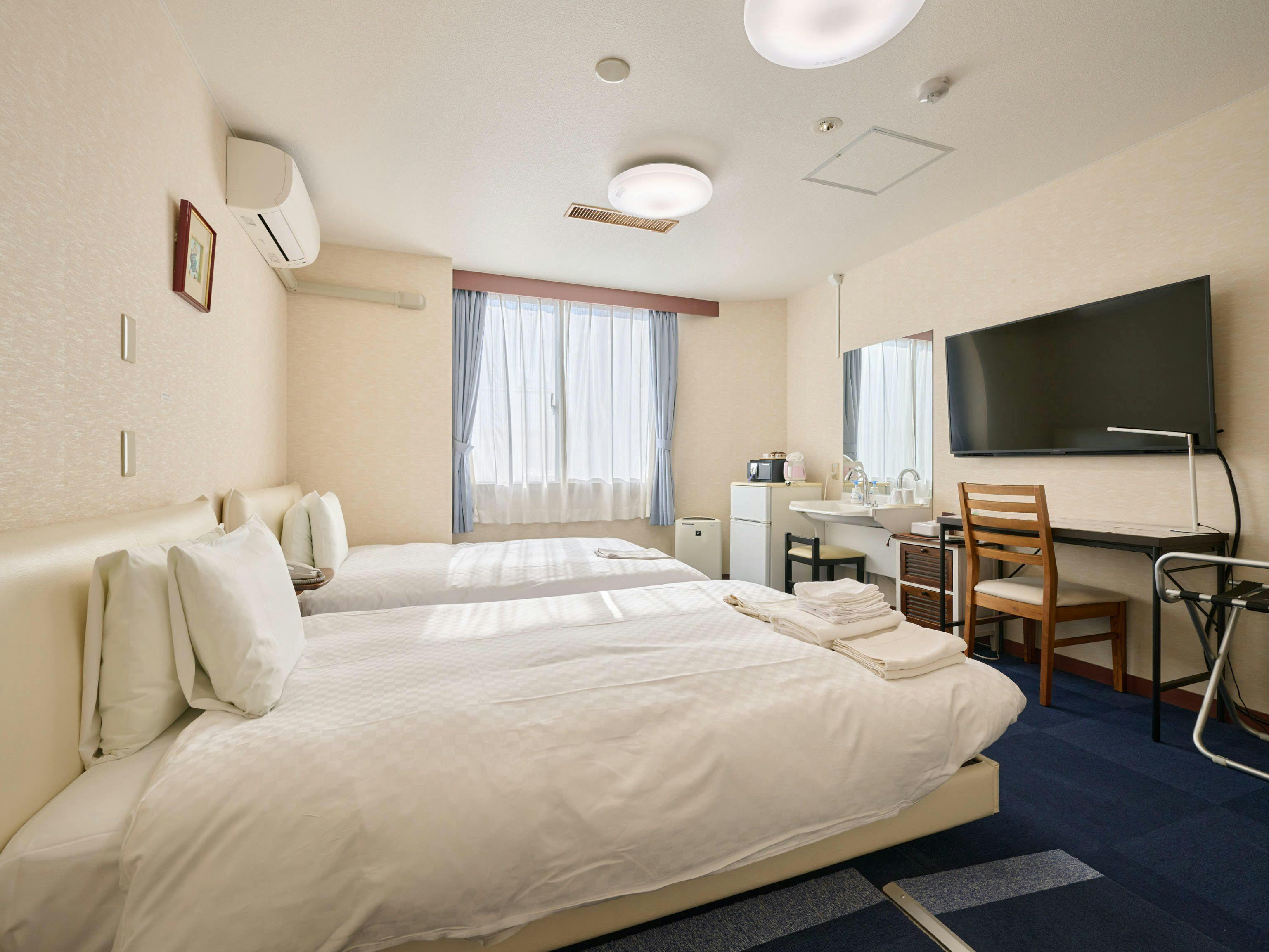 Okasan Hotel