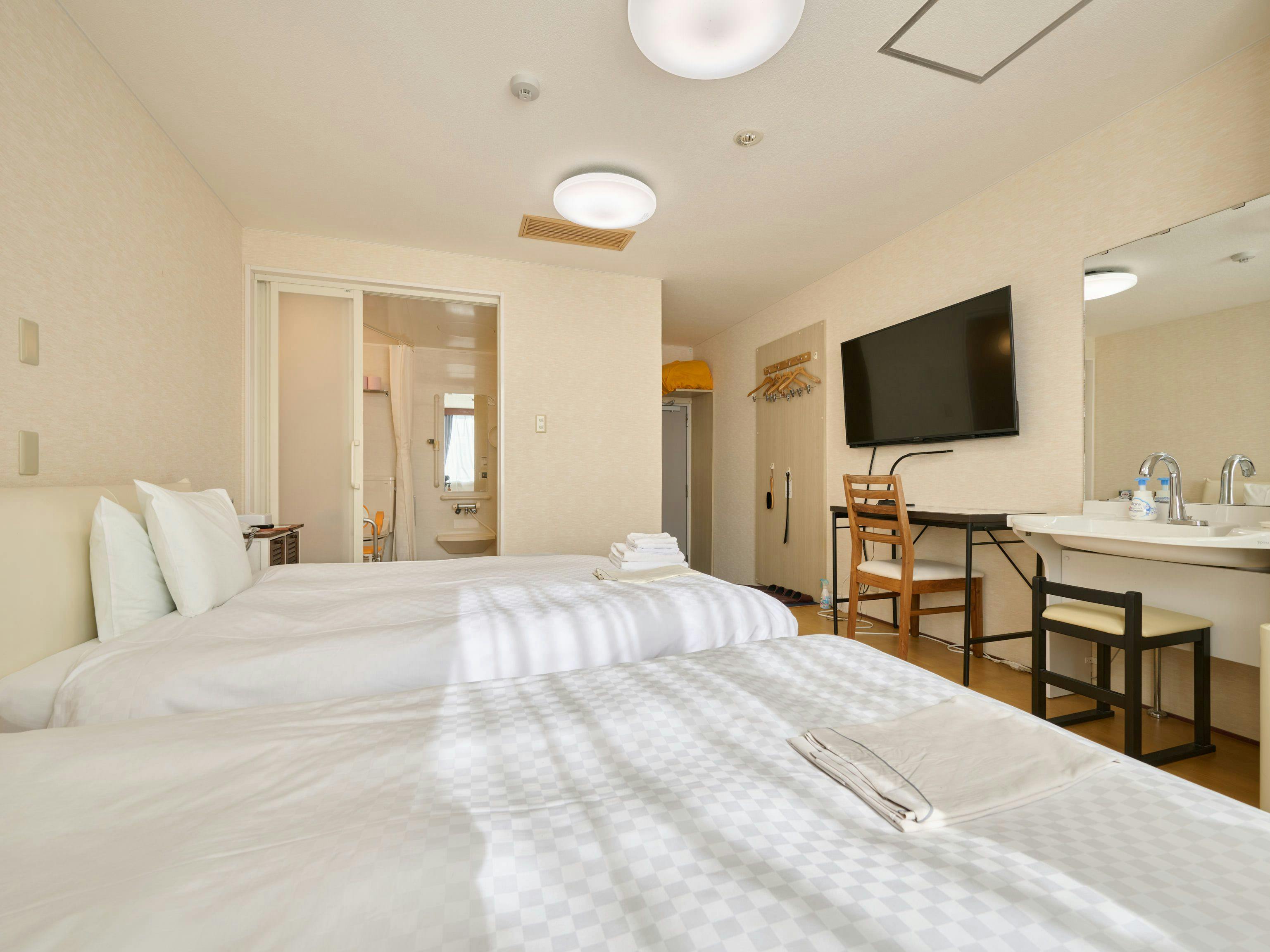 Okasan Hotel