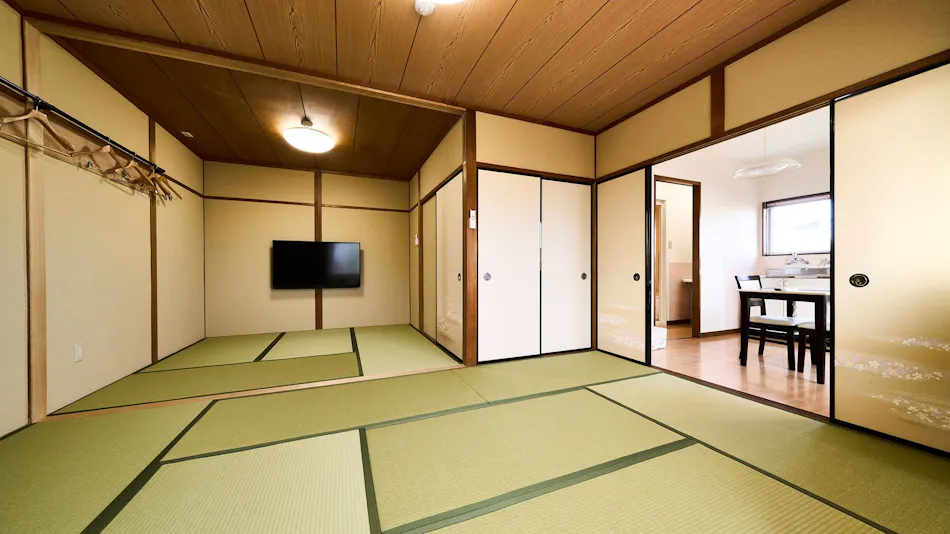 Okasan Hotel