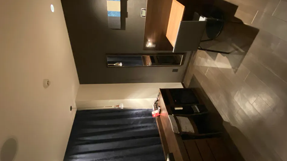 Red Roof Inn & Suites Osaka Namba/Nipponbashi