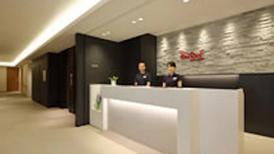 Red Roof Inn & Suites Osaka Namba/Nipponbashi