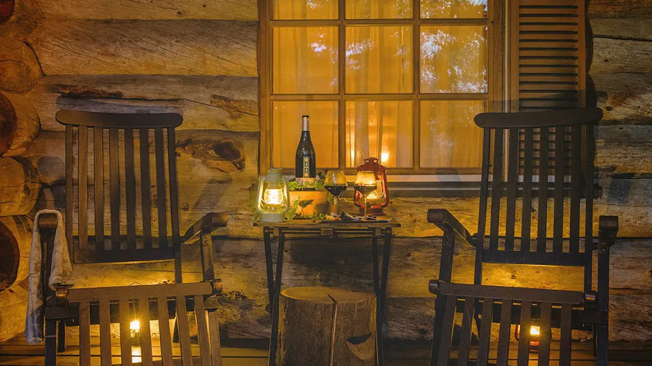 Log Hotel Maple Lodge