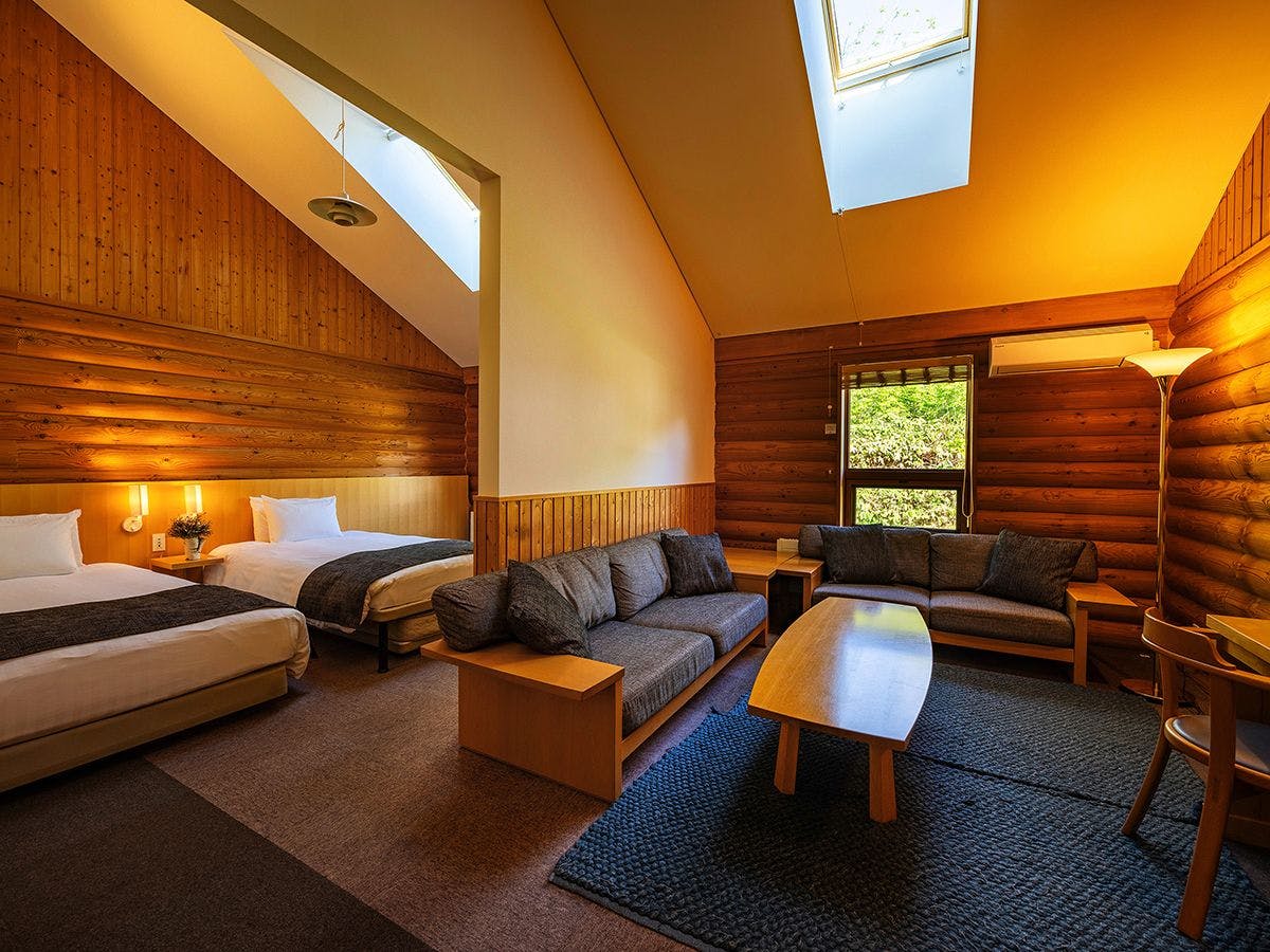 Log Hotel Maple Lodge
