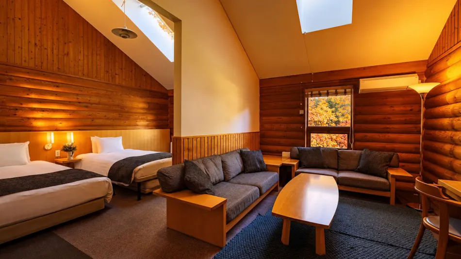 Log Hotel Maple Lodge