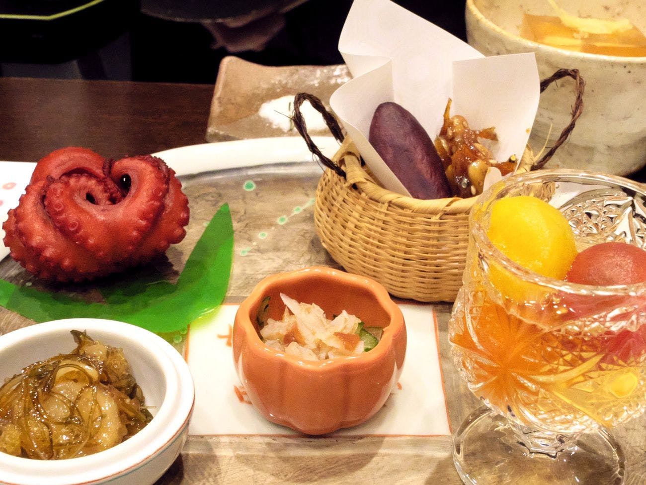 ชุดอาหารเรียกน้ำย่อย (ตัวอย่าง)