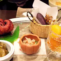 Hidangan pembuka campuran (contoh)