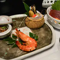 Makan malam (contoh)