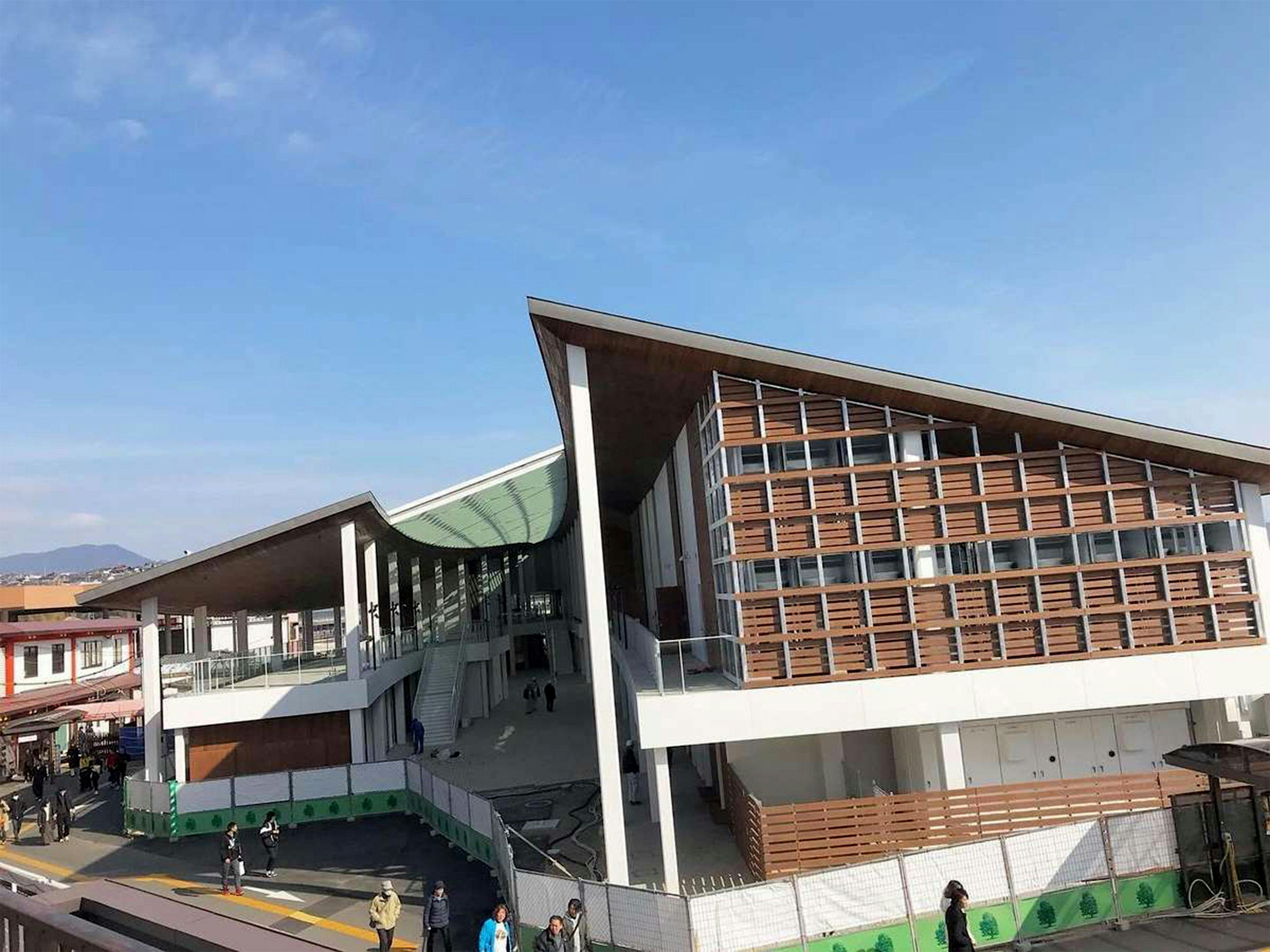 ใช้เวลาเดินเพียงประมาณ 30 วินาทีถึงท่าเรือเฟอร์รี่!