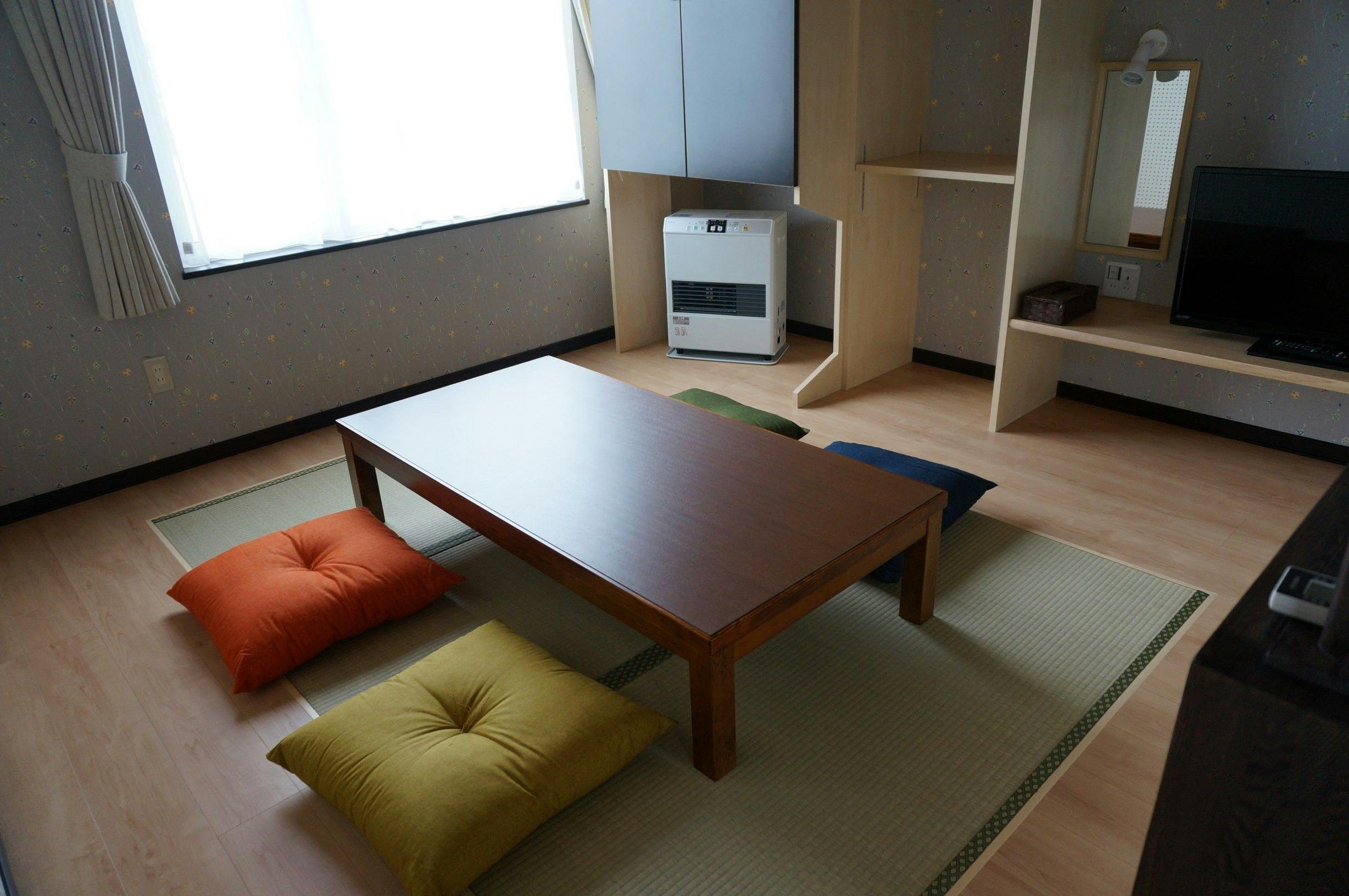Petit Hotel Blanc Neige