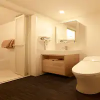 ห้องน้ำและห้องสุขา