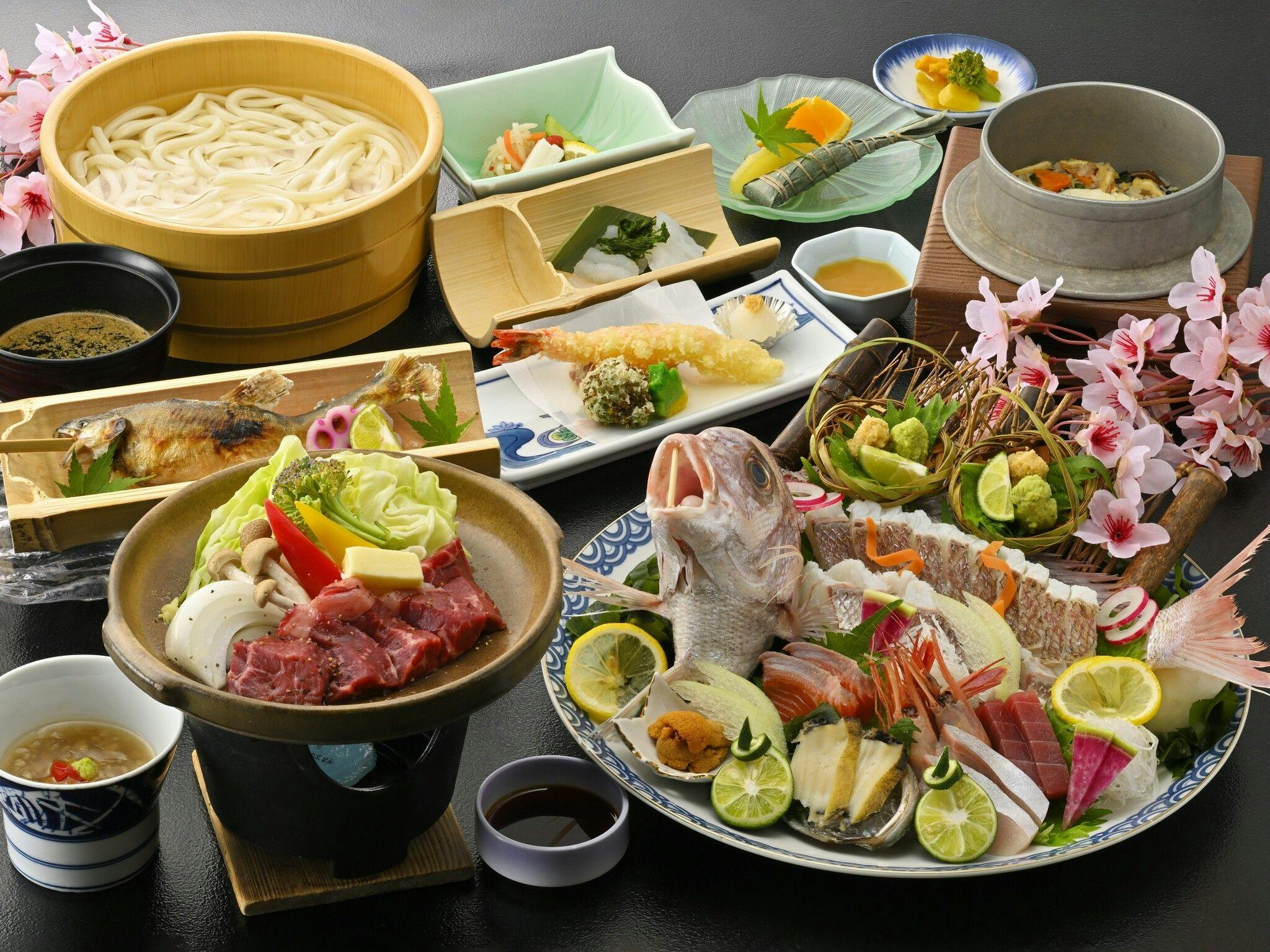Menu musiman terbatas “Awa Beef panggang di atas pelat keramik & ikan tai merah sakura”