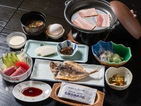 源泉掛け流しの宿　七滝温泉ホテル