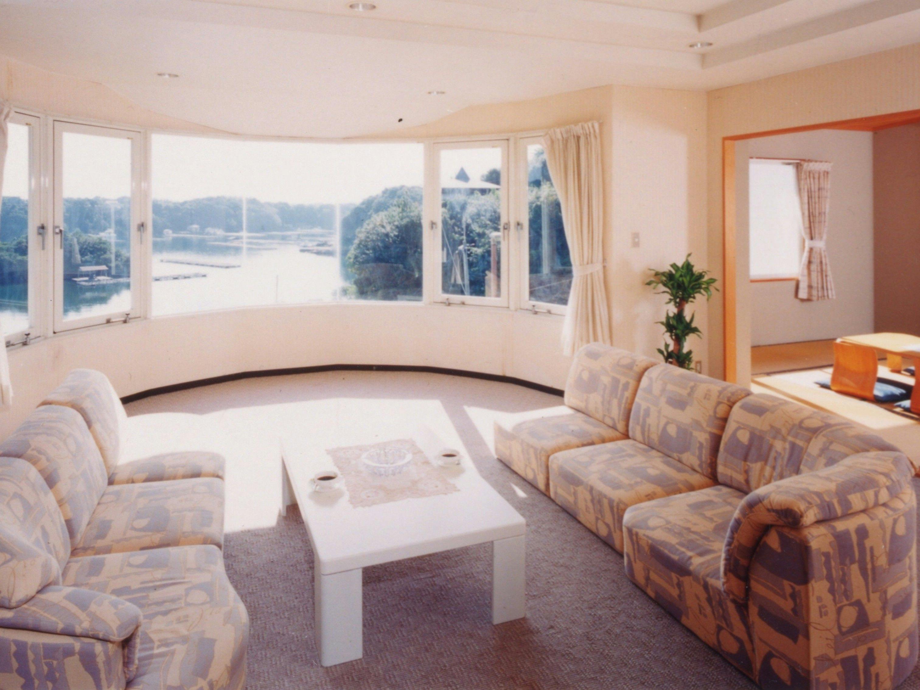 넓은 15평 거실 (스위트)