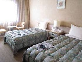 ホテル　ルブラ王山