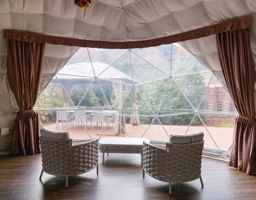 グランピング室内