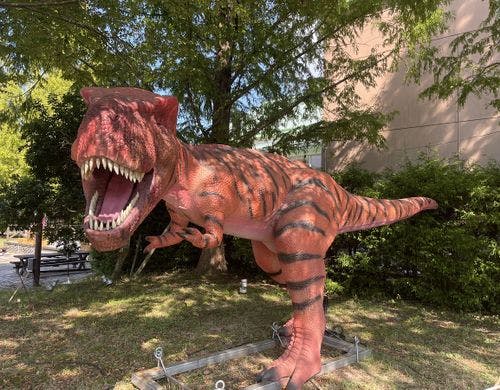 恐竜モニュメント