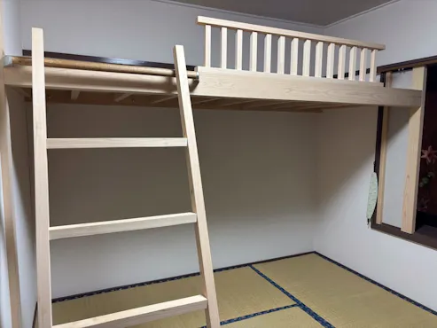 พื้นที่ใต้หลังคาสามารถใช้เป็นที่เก็บสัมภาระได้อย่างสะดวก