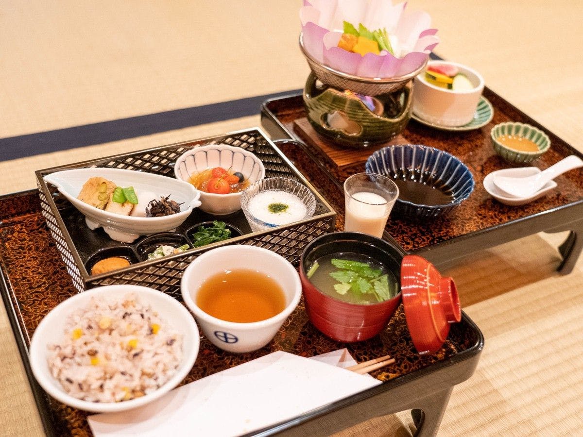 ตัวอย่างอาหารเช้ามังสวิรัติพิเศษ