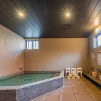 ตัวอย่างห้องอาบน้ำสาธารณะ