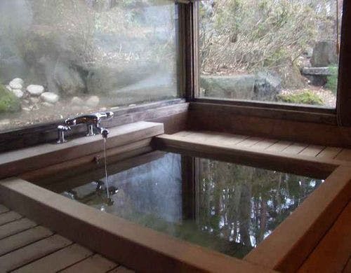 オレンジ色のあかりに感じるぬくもり