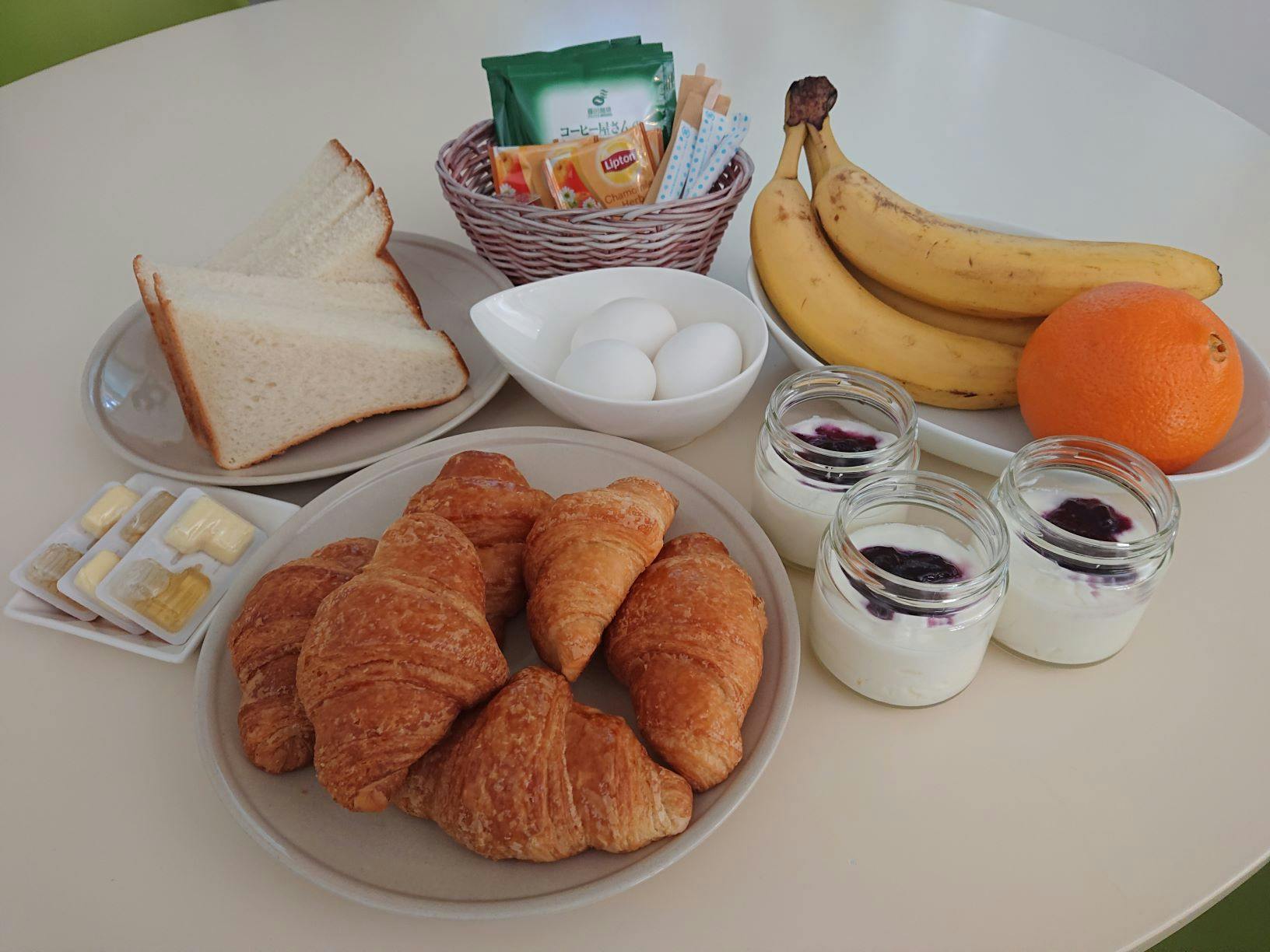 อาหารเช้าในห้องพัก