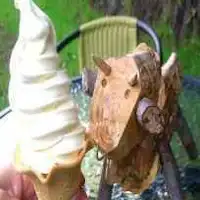 ไอศกรีมซอฟต์เสิร์ฟที่ภูมิใจของฟาร์มฟูจิซัง