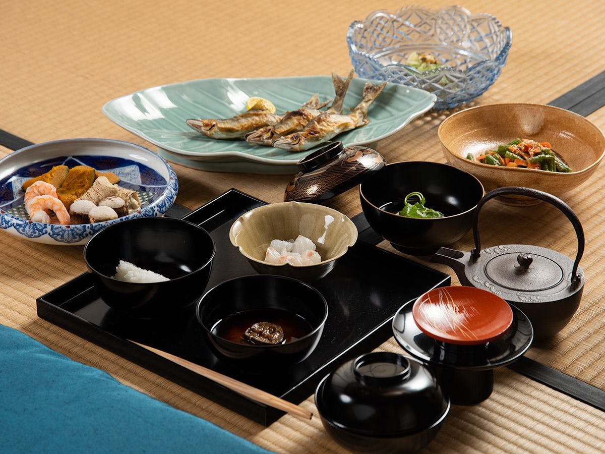 지역 재료를 이타진 스타일로 어레인지.