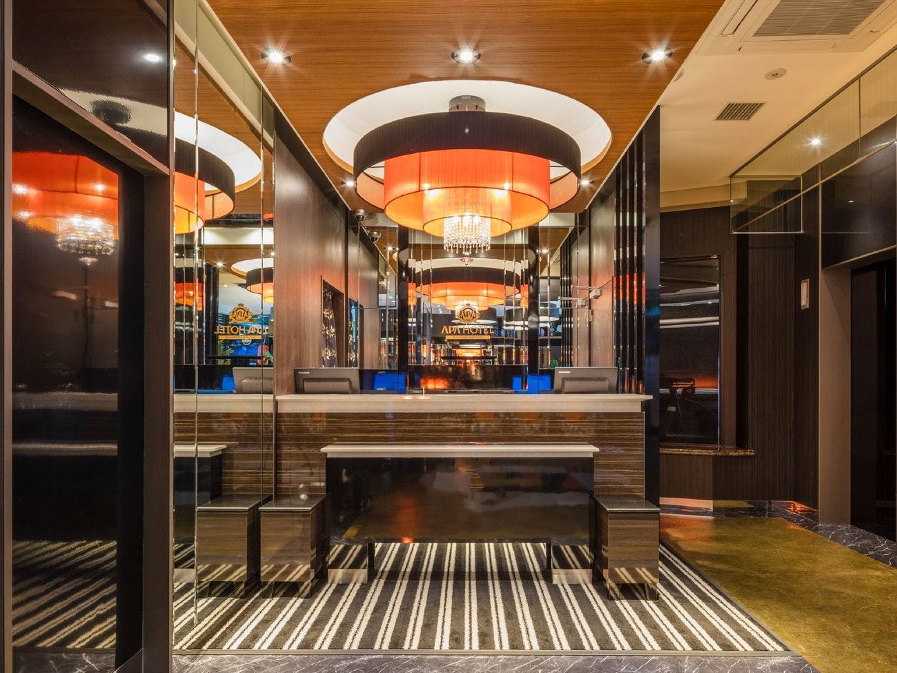 ล็อบบี้ด้านหน้า