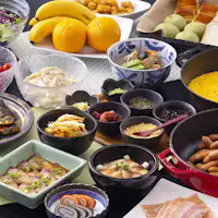 บุฟเฟ่ต์อาหารเช้าฟรี