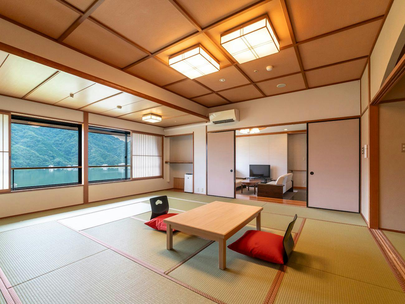 Ooedo Onsen Monogatari Premium Kinosaki